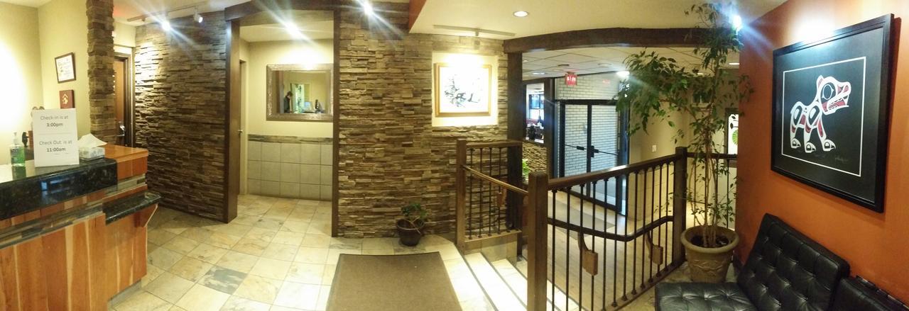 טראס Bear Country Inn מראה חיצוני תמונה